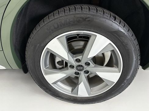 Used 2024 Audi Q5 2.0T Premium Plus AWD/4WD image 30