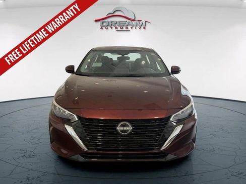 New 2025 Nissan Sentra SV image 2