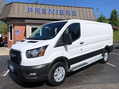 Used 2024 Ford Transit 250 Low Roof w/ Exterior Upgrade Package RWD image 10