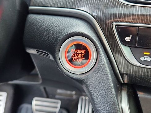 Used 2018 Honda Accord Sport image 16