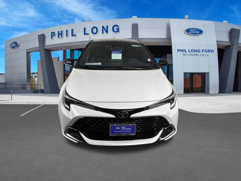 Used 2026 Toyota Corolla XSE FWD image 8
