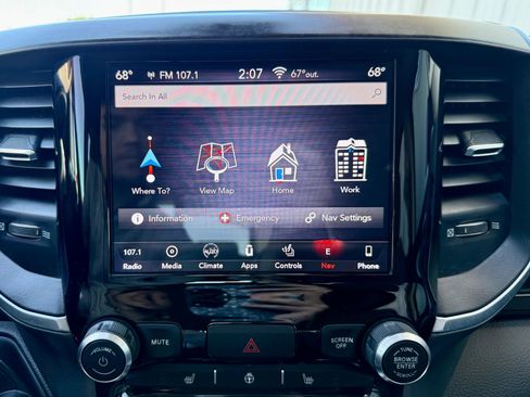 Used 2019 RAM 1500 Big Horn AWD/4WD image 26