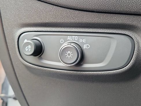 Certified 2022 Chevrolet Equinox LT FWD image 21