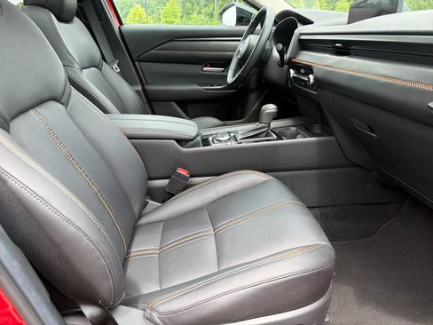 Used 2025 MAZDA CX-50 2.5 Hybrid w/ Premium Plus Pkg AWD/4WD image 39