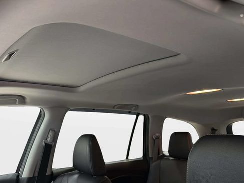 Used 2021 Honda Pilot Black Edition image 34
