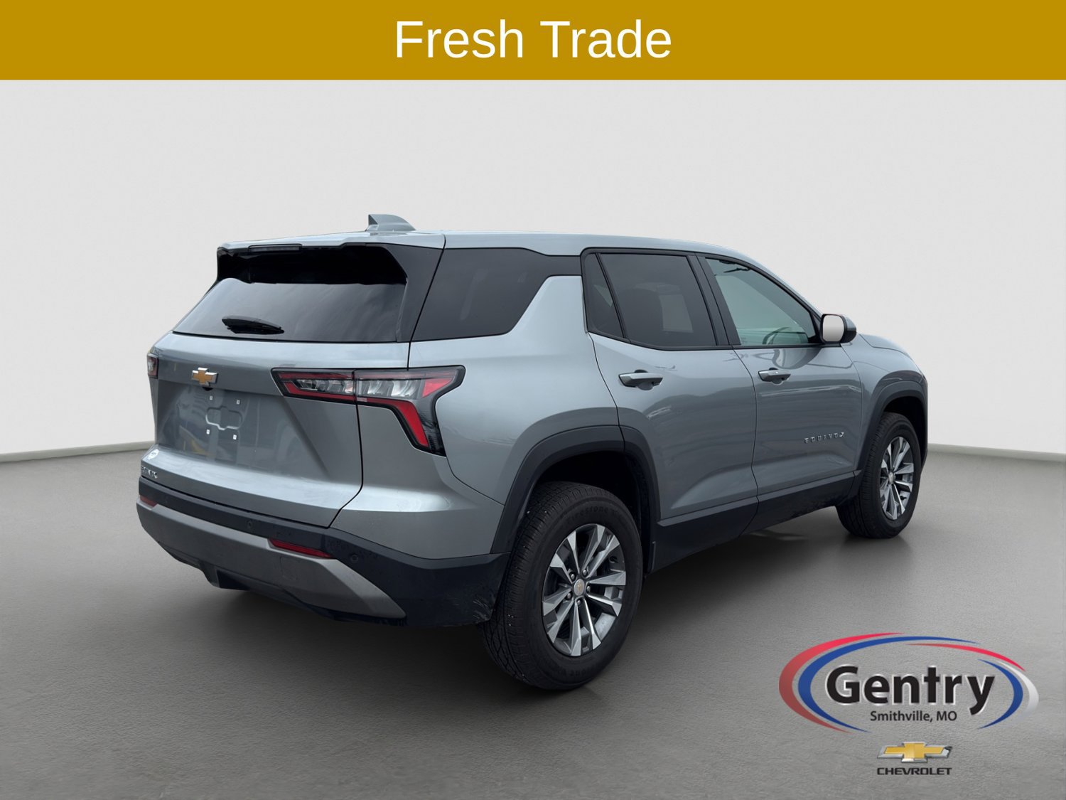 Used 2026 Chevrolet Equinox LT w/ Convenience Package II FWD image 6