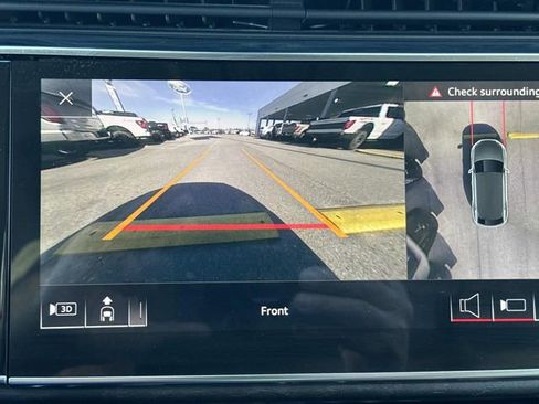 Used 2019 Audi Q8 Prestige image 26