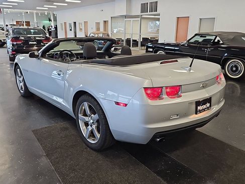 Used 2011 Chevrolet Camaro LT RWD image 25