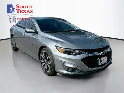 Used 2025 Chevrolet Malibu RS w/ LPO, Floor Liner Package FWD image 1