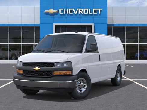 New 2025 Chevrolet Express 3500 w/ Driver Convenience Package image 18