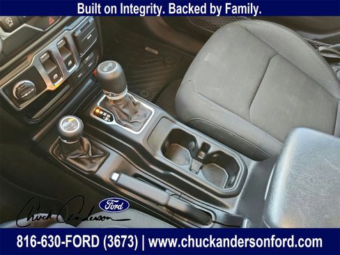 Used 2020 Jeep Wrangler Sport image 13