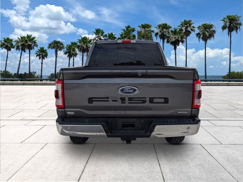 Used 2022 Ford F150 Lariat w/ Trailer Tow Package image 7