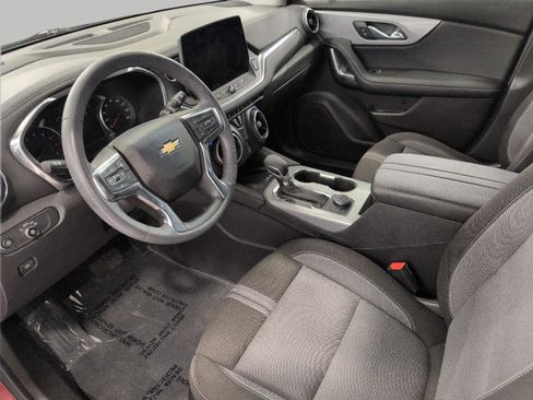 Used 2024 Chevrolet Blazer LT w/ Convenience Package AWD/4WD image 9