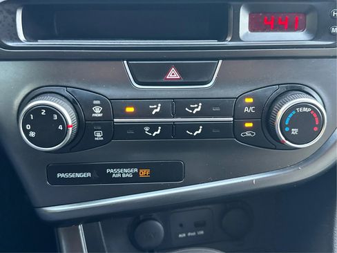 Used 2015 Kia Optima LX image 30