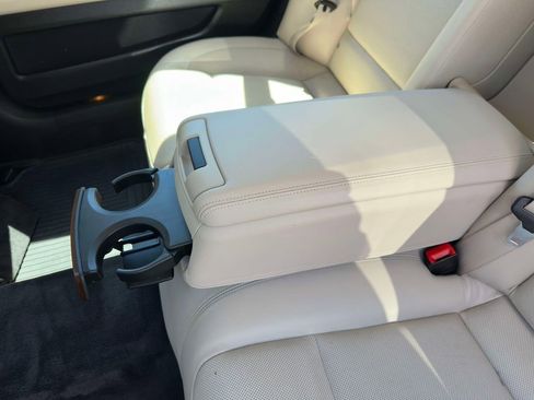 Used 2010 BMW 750Li xDrive AWD/4WD image 10