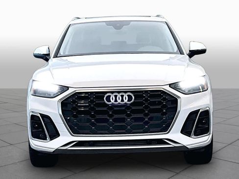 Certified 2023 Audi Q5 2.0T Premium Plus w/ Premium Plus Package image 4