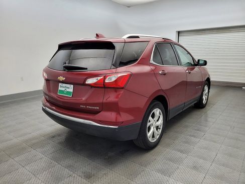 Used 2020 Chevrolet Equinox Premier w/ LPO, Floor Liner Package image 9