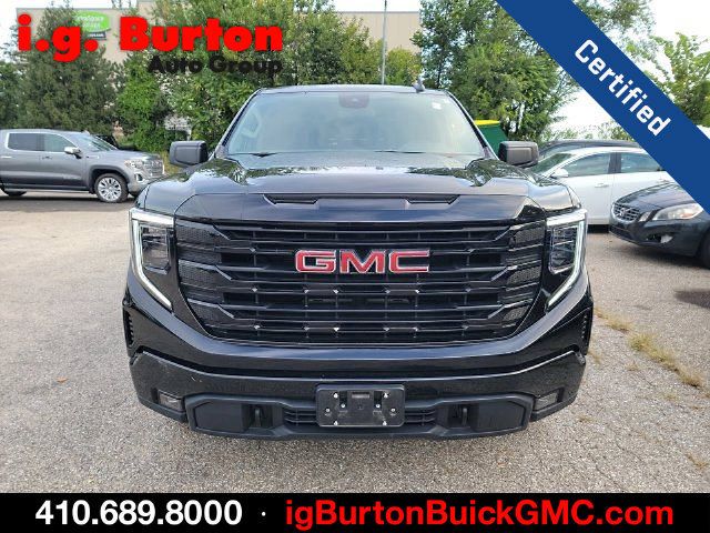 Used 2024 GMC Sierra 1500 Elevation AWD/4WD image 3