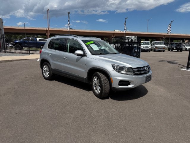Used 2017 Volkswagen Tiguan Wolfsburg Edition AWD/4WD image 22