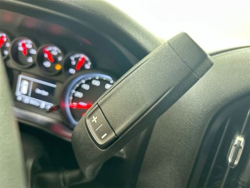 Used 2019 Chevrolet Silverado 1500 Custom Trail Boss w/ Custom Convenience Package image 17