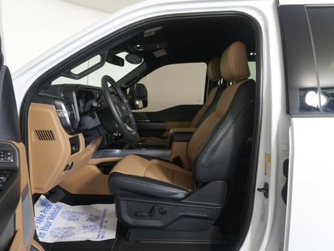 Used 2026 Ford F450 Lariat AWD/4WD image 29