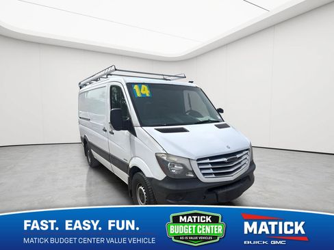 Used 2014 Freightliner Sprinter 2500 RWD image 1