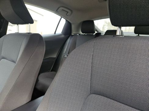 Used 2025 Toyota Prius LE image 8