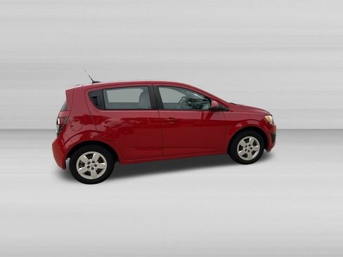 Used 2013 Chevrolet Sonic LS FWD image 4