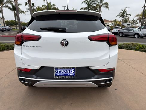 Used 2022 Buick Encore GX Essence FWD image 5