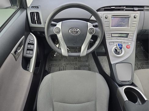 Used 2012 Toyota Prius Three w/ Solar Roof Pkg FWD image 12