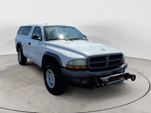 Used 2002 Dodge Dakota 4x4 Regular Cab image 3