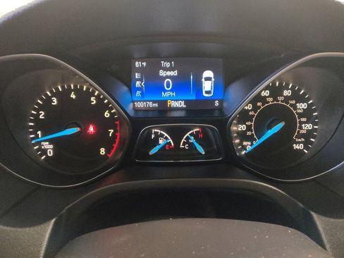 Used 2018 Ford Focus SE FWD image 23