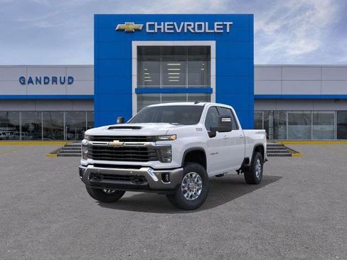 New 2026 Chevrolet Silverado 2500 LT w/ All Star Edition image 8