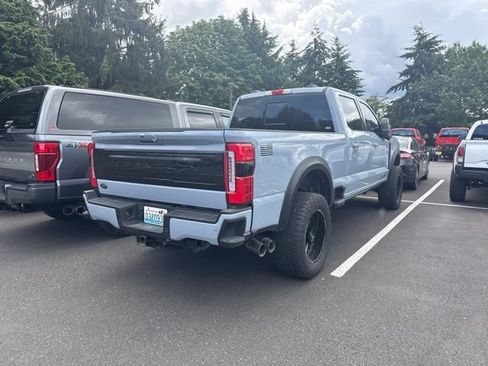 Used 2025 Ford F350 Platinum w/ FX4 Off-Road Package AWD/4WD image 3