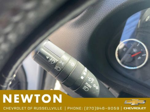 Used 2016 Jeep Wrangler Sport w/ Connectivity Group AWD/4WD image 15