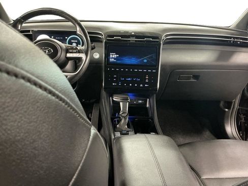 Certified 2022 Hyundai Santa Cruz Limited AWD/4WD image 6