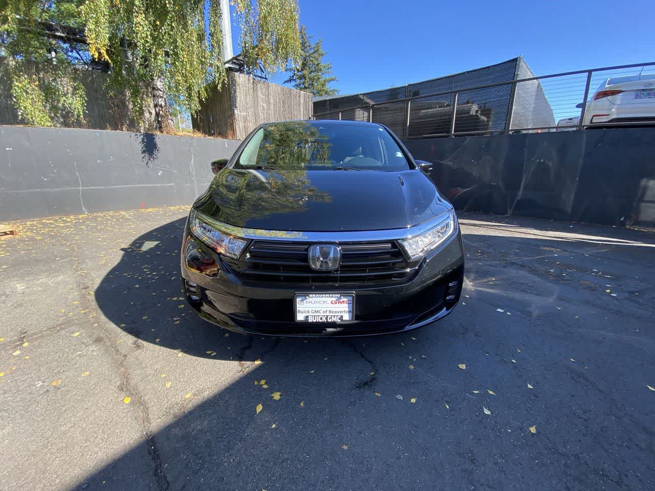 Used 2024 Honda Odyssey Touring image 9