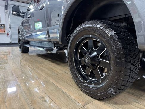 Used 2020 Ford F350 Lariat w/ Lariat Ultimate Package AWD/4WD image 10