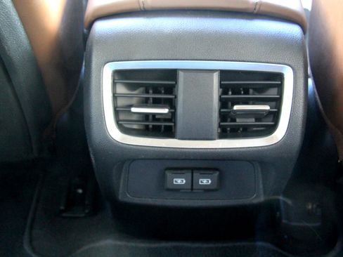 Used 2020 Acura RDX w/ Technology Package image 19