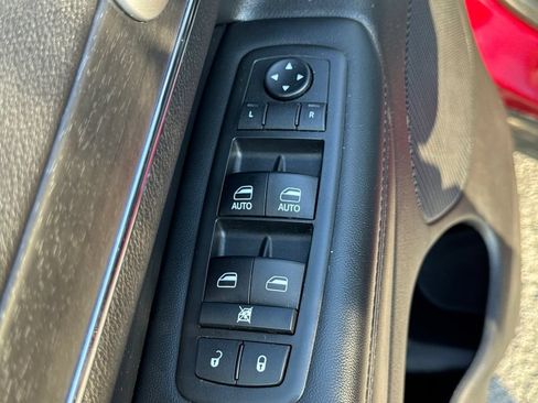 Used 2018 Jeep Grand Cherokee Limited AWD/4WD image 29