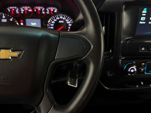 Used 2019 Chevrolet Silverado 2500 W/T AWD/4WD image 21