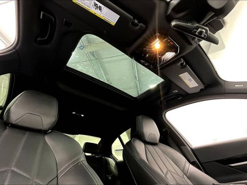 Used 2024 BMW 530i xDrive w/ Premium Package image 20