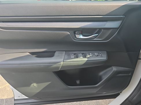 Used 2025 Honda CR-V EX image 25