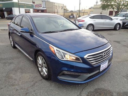 Used 2017 Hyundai Sonata Limited w/ Cargo Package FWD image 28