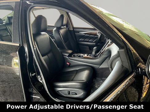 Used 2019 INFINITI Q50 Luxe w/ Essential Package (3.0T Luxe) AWD/4WD image 26
