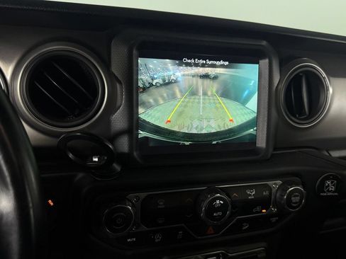 Used 2021 Jeep Wrangler Unlimited Sport AWD/4WD image 20