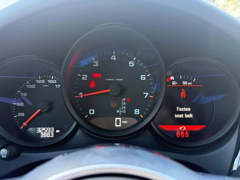 Used 2021 Porsche Macan AWD/4WD image 14