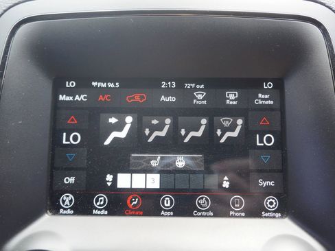 Used 2020 Dodge Durango GT image 33