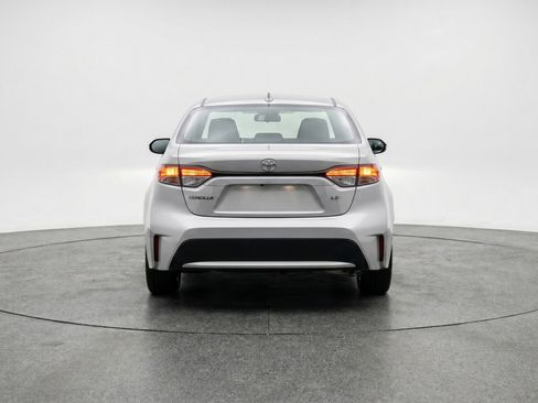 Used 2025 Toyota Corolla LE FWD image 7