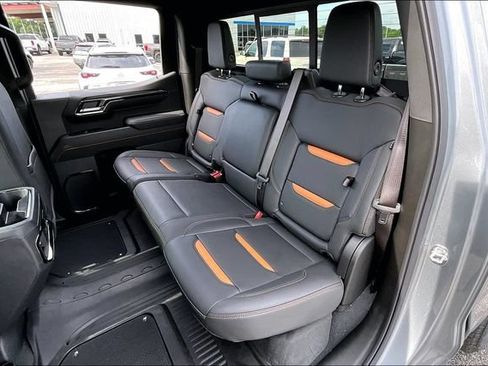 New 2026 GMC Sierra 1500 AT4 w/ Technology Package AWD/4WD image 10